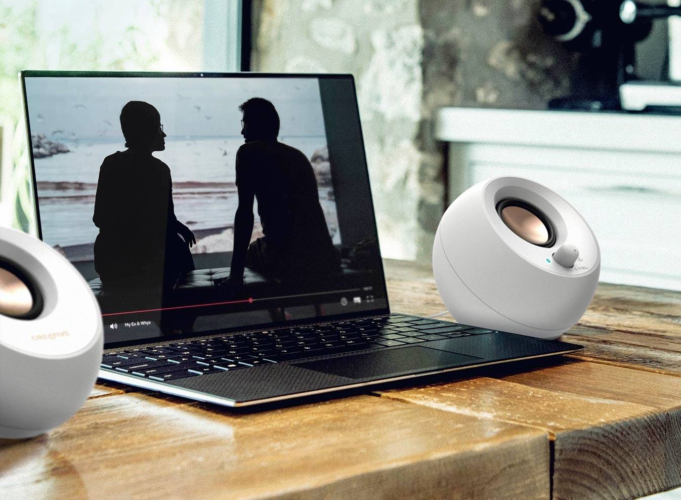 Creative Pebble V3, 2.0 2.0 PC-Lautsprecher Kabelgebunden, Bluetooth® 8 W Weiß