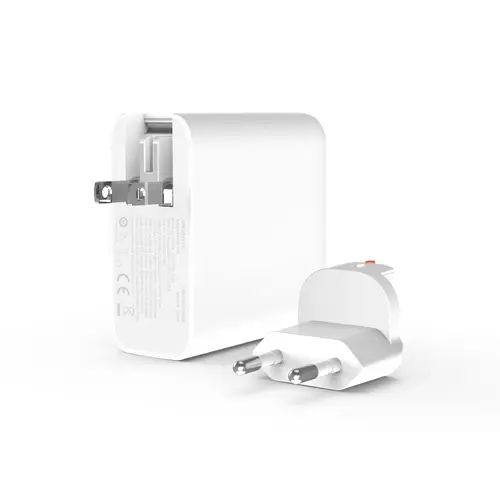 Creative 140W GaN USB Ladegerät 140W 3x USB-C® USB PD, Quick Charge 3.0, QC 4+ Weiß Innenbereich USB Power Delivery (USB-PD) Creative 140W GaN USB Ladegerät 140W 3x USB-C® USB PD, Quick Charge 3.0, QC 4+ Weiß Innenbereich USB Power Delivery (USB-PD)
