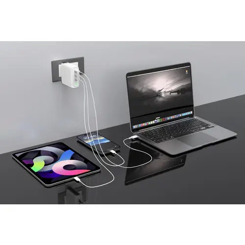 Creative 140W GaN USB Ladegerät 140W 3x USB-C® USB PD, Quick Charge 3.0, QC 4+ Weiß Innenbereich USB Power Delivery (USB-PD) Creative 140W GaN USB Ladegerät 140W 3x USB-C® USB PD, Quick Charge 3.0, QC 4+ Weiß Innenbereich USB Power Delivery (USB-PD)