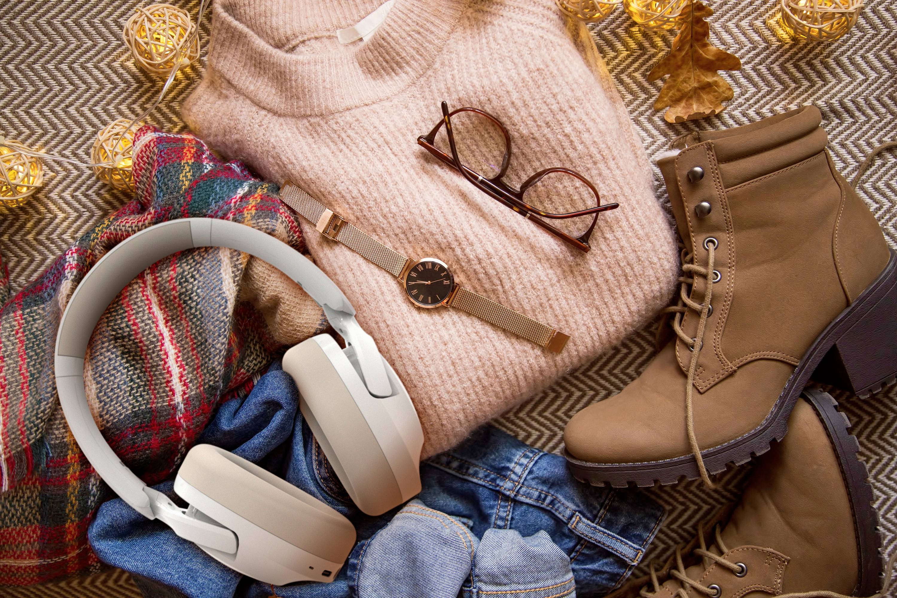 Creative Zen Hybrid 2 On Ear Headset Bluetooth® Stereo Creme Lautstärkeregelung, Mikrofon-Stummschaltung