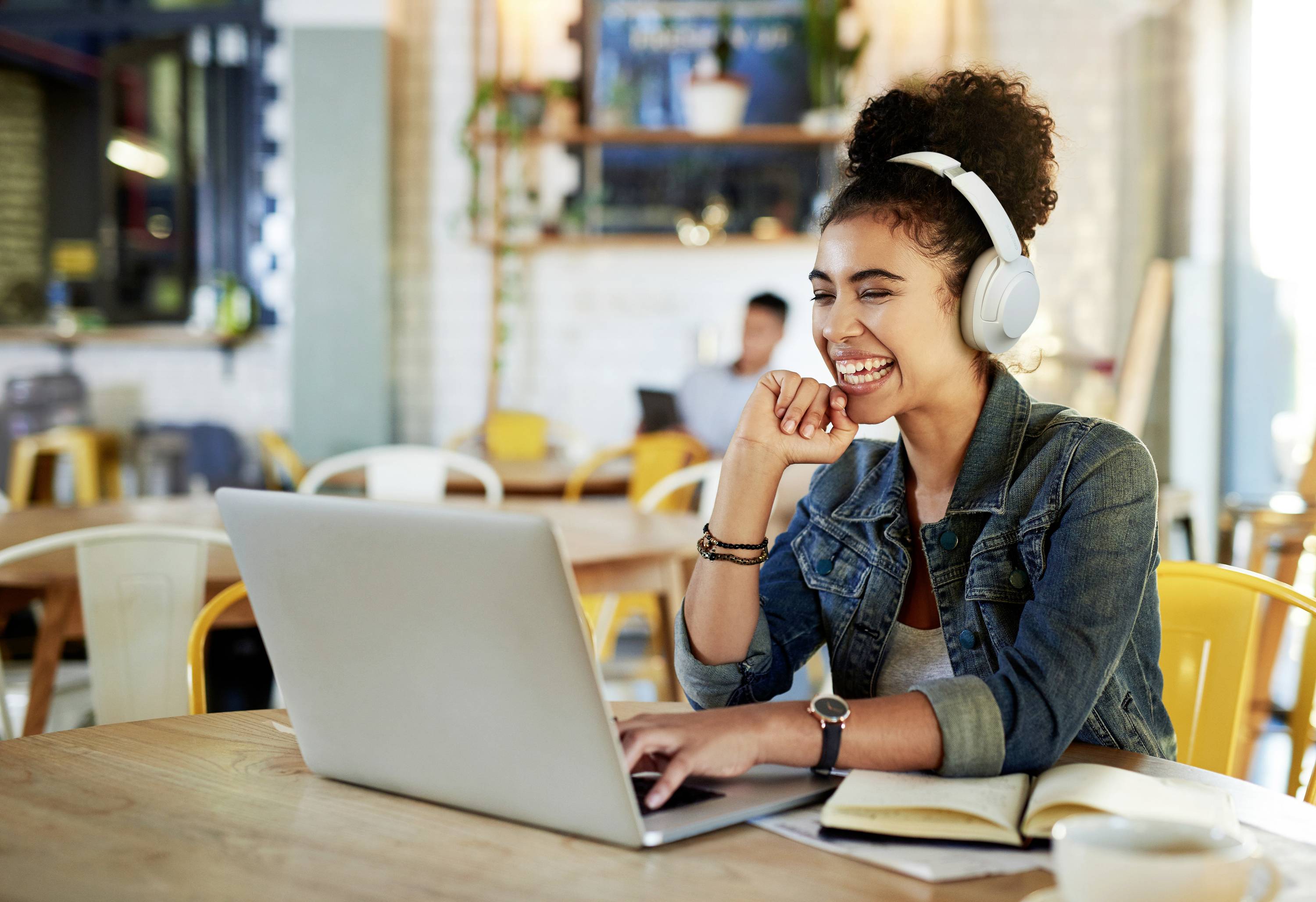 Creative Zen Hybrid 2 On Ear Headset Bluetooth® Stereo Schwarz Lautstärkeregelung, Mikrofon-Stummschaltung