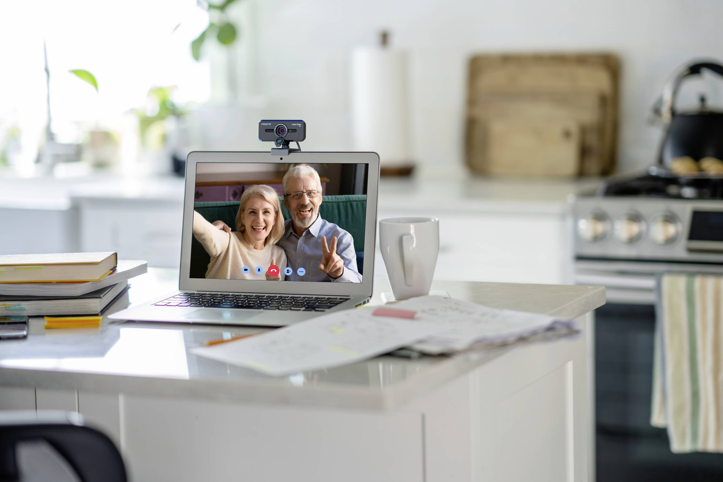 Creative Live! Cam Sync V3 Webcam 2560 x 1440 Pixel Klemm-Halterung