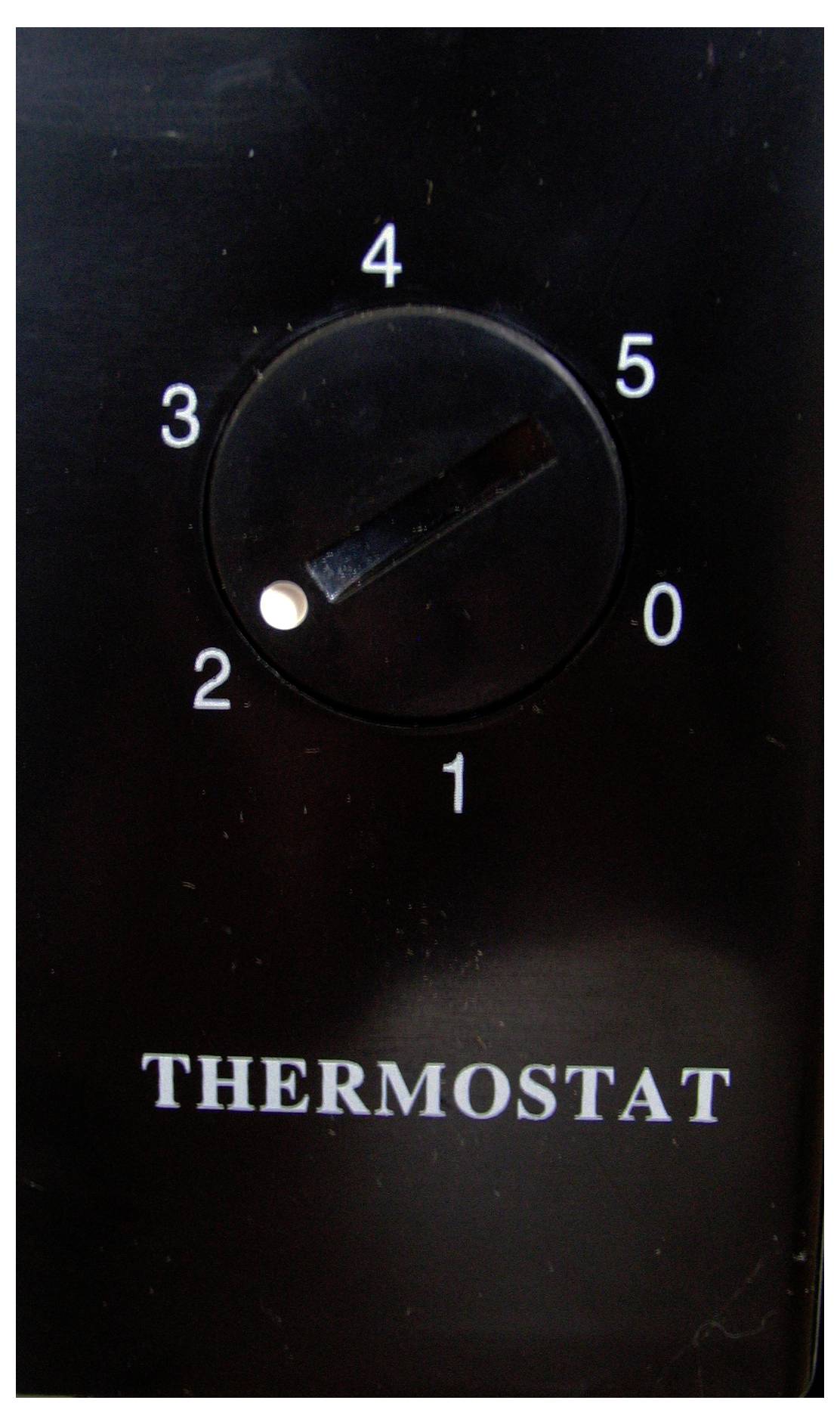 DOMO DO906K/03 Kühlschrank EEK: E (A - G) 41l Standgerät Weiß