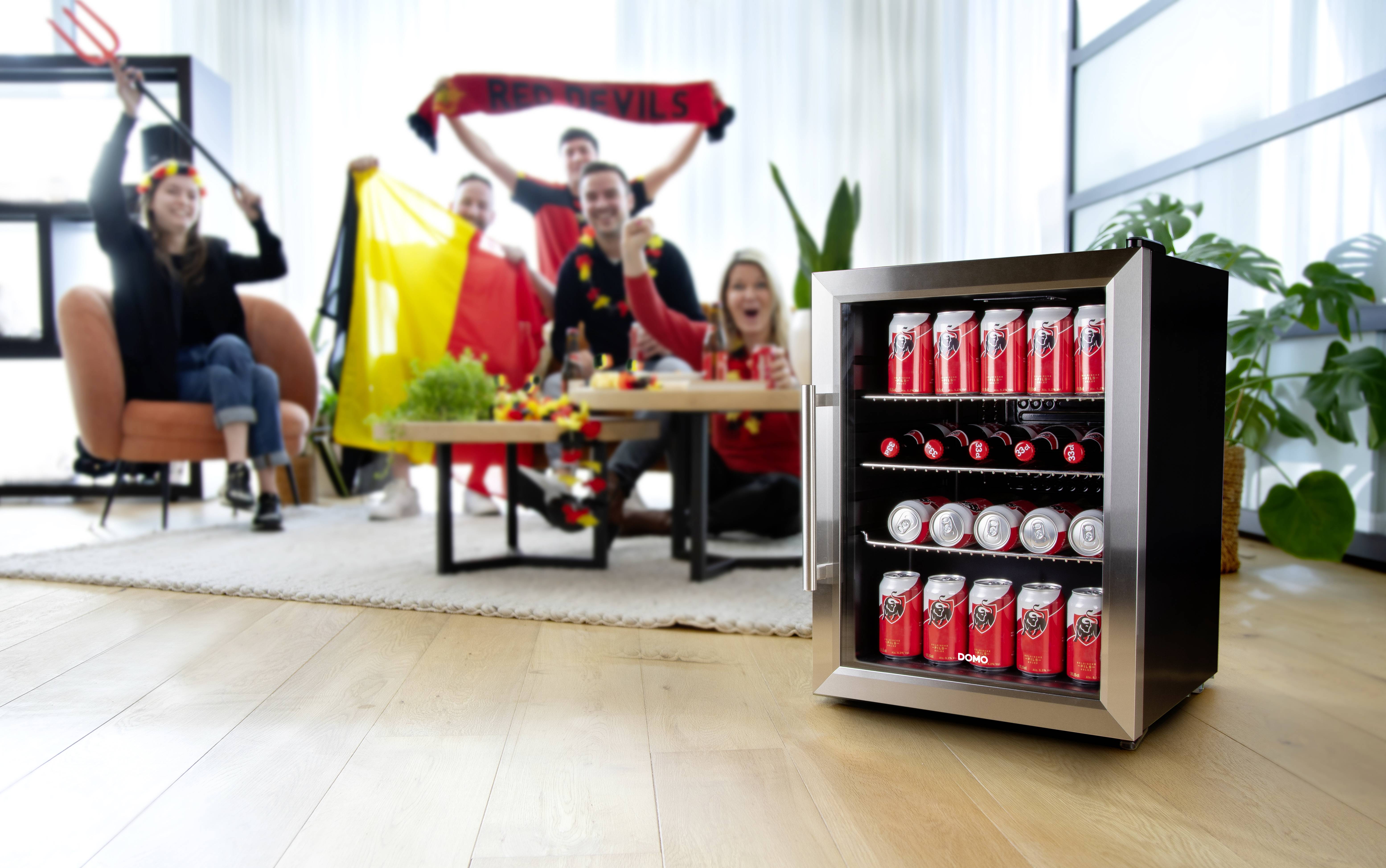 DOMO DO91609BK Party-Kühlschrank EEK: D (A - G) 60l Standgerät Schwarz, Edelstahl (gebürstet)