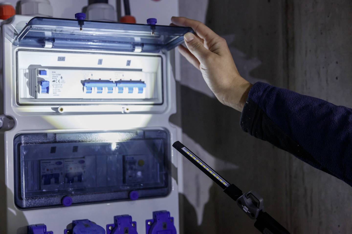 Brennenstuhl HL 400 AC Akku-LED-Arbeitsleuchte 3 W 400 lm 1173730002