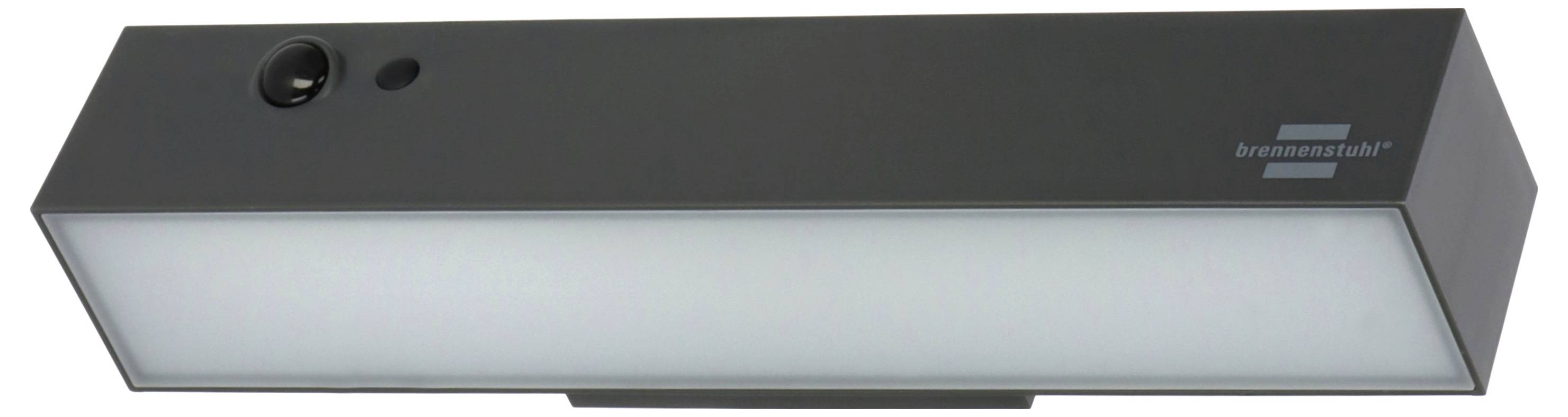 Schwarze rechteckige Wandleuchte mit mattiertem Diffusor und kleinem Sensor oder eine Kamera am linken Ende.