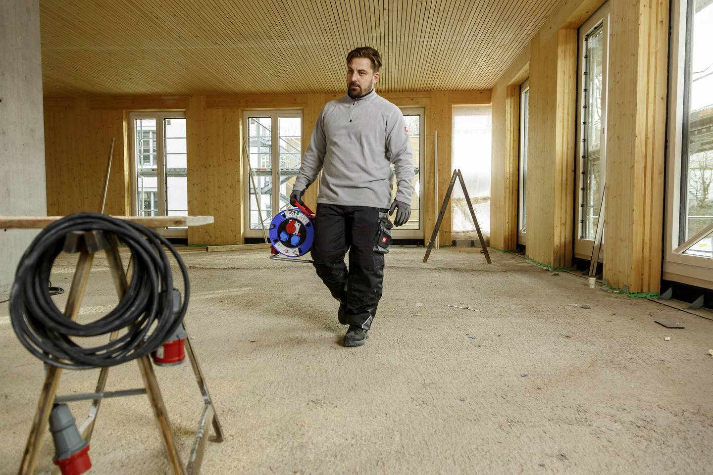 Brennenstuhl 1182720010 Kabeltrommel 30m Schwarz CEE-Steckdose 16A 5polig