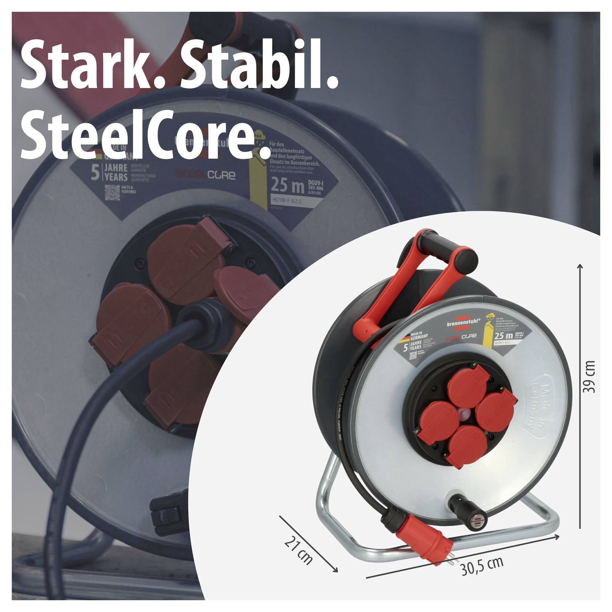 Werbeabbildung einer Kabeltrommel 'SteelCore' mit Text 'Stark. Stabil.'; zeigt robuste rote Steckdosen und Maße 30,5 cm, 21 cm, 39 cm.