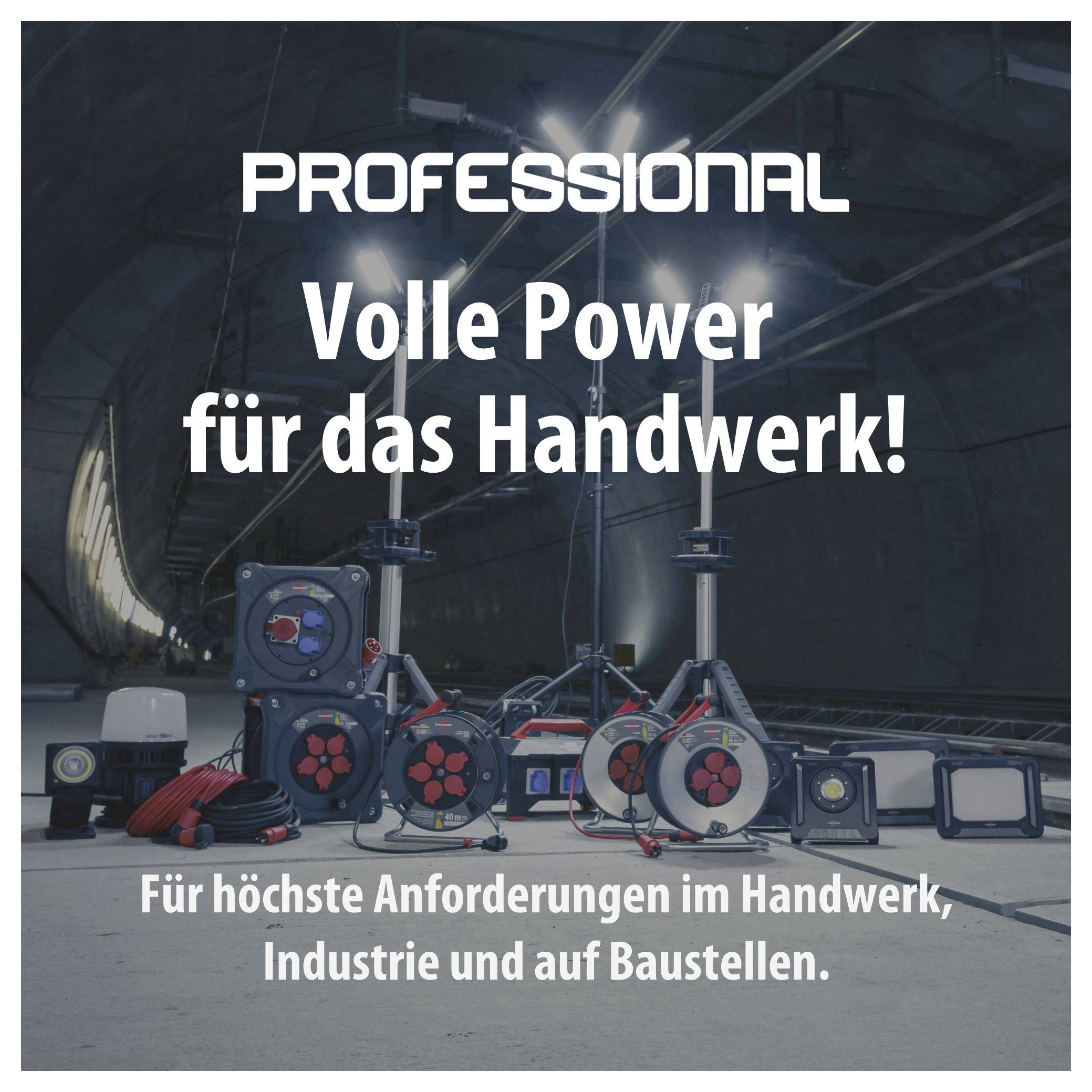 Werbebild für professionelle Baustellen- und Handwerkstechnik mit Geräten und Beleuchtung; Text: 'PROFESSIONAL', 'Volle Power für das Handwerk!'
