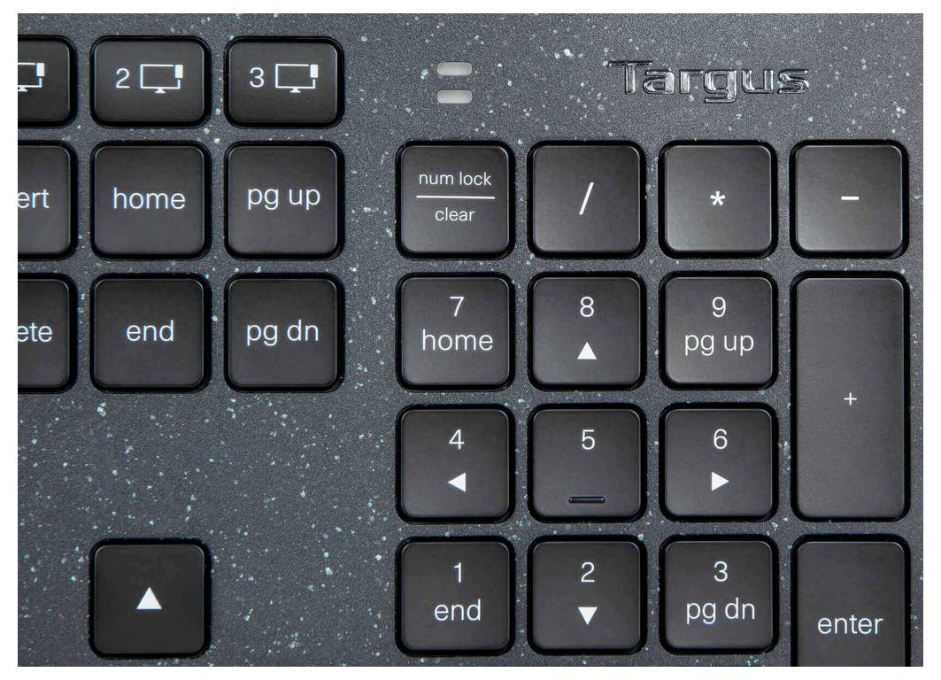 Targus EcoSmart™ Bluetooth® Tastatur Deutsch, QWERTZ Schwarz Beleuchtet, Ergonomisch, Geräuscharme Tasten, mit numerischer Tastatur, Multipair-Fun