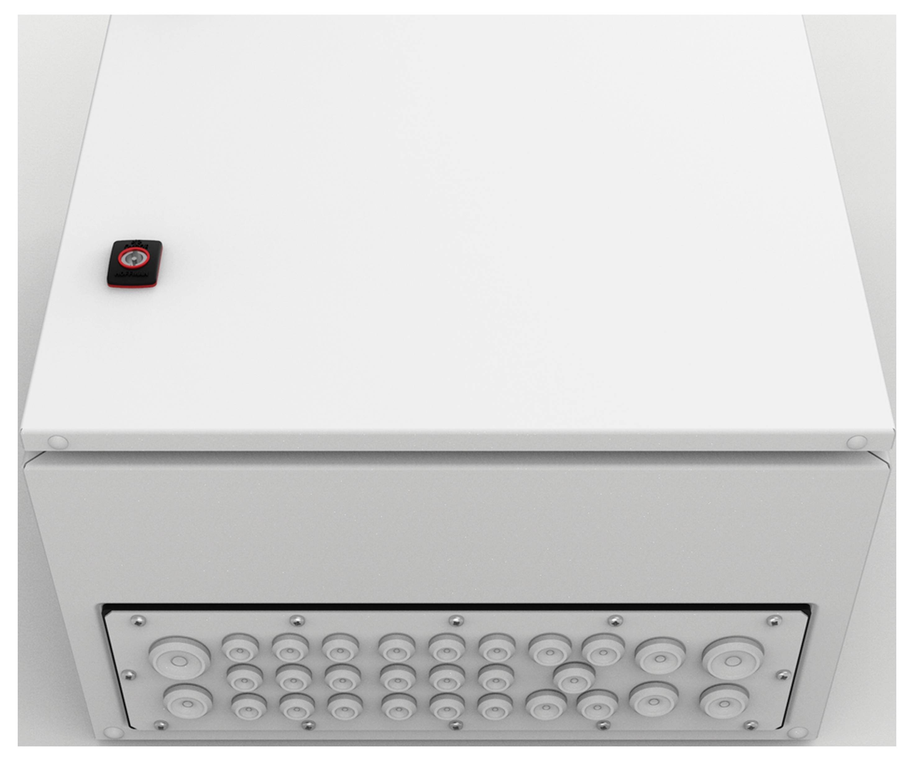 Ein weißer Safe mit Zahlenschloss und Fernbedienung obenauf.