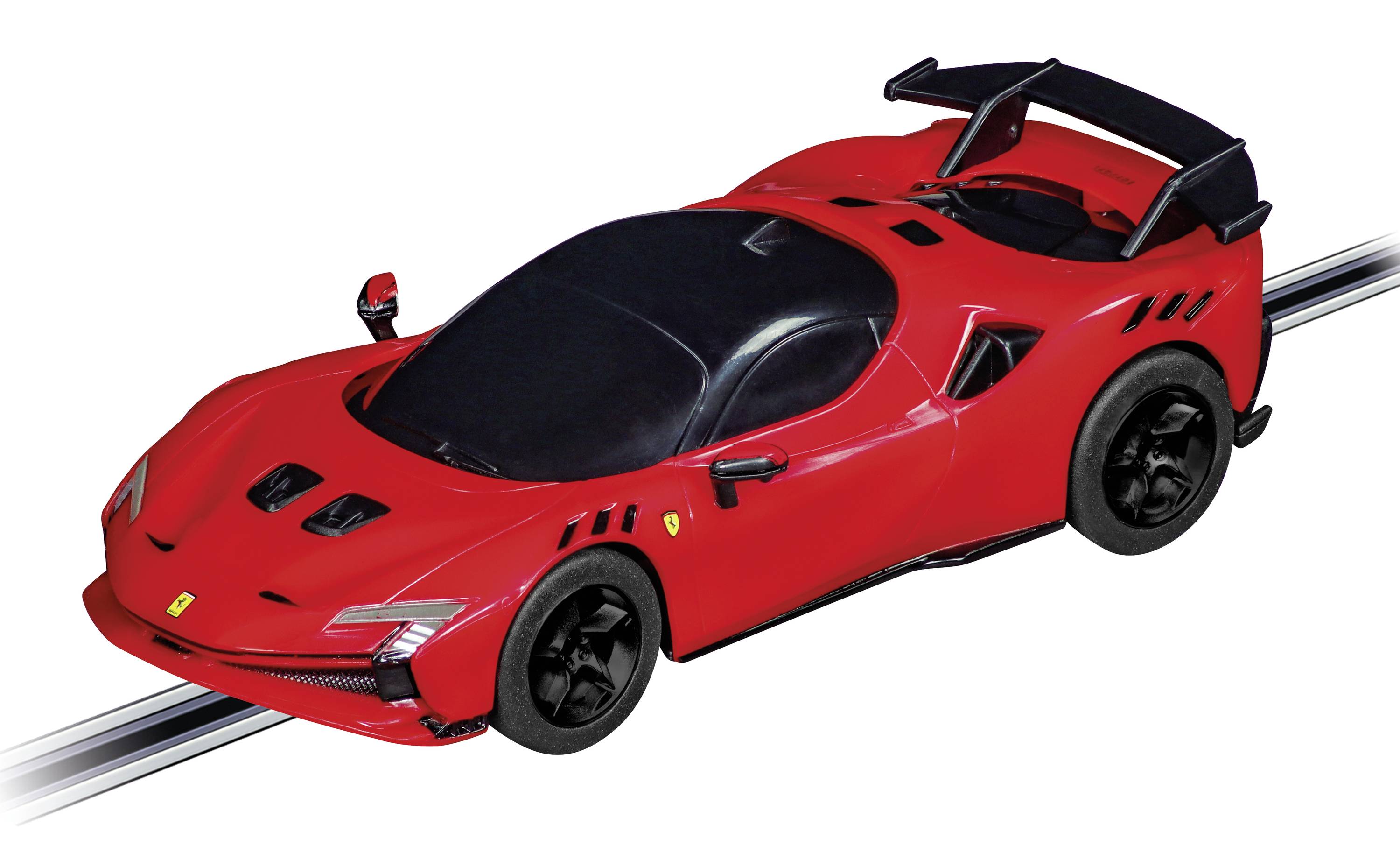 Rotes Modellauto mit schwarzem Spoiler und Felgen auf einer Rennbahn. Sportswagen-Design mit aerodynamischen Linien.