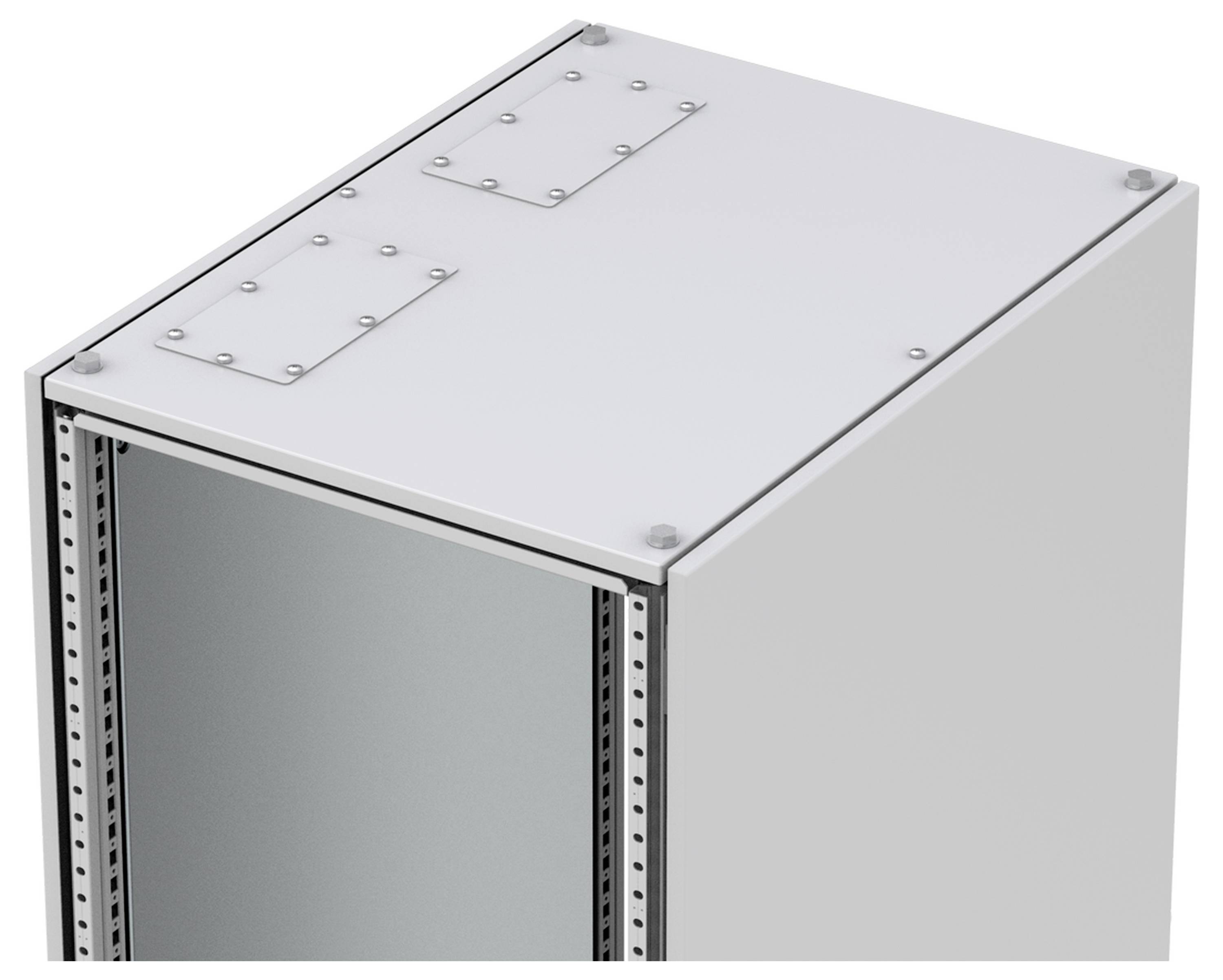 Ein leerer, grauer Metallschaltschrank, geöffnet, zeigt Einbaufläche für elektrische Komponenten. Keine Geräte oder Kabel sichtbar.