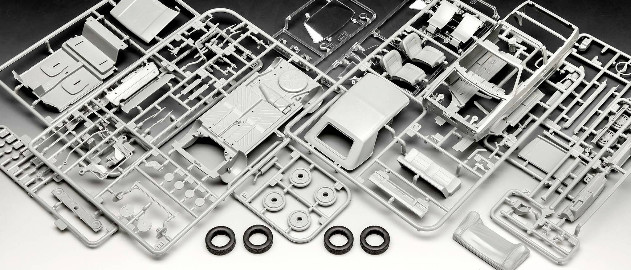 Revell 05636 50 Years of VW Golf 1 Automodell Bausatz 1:24