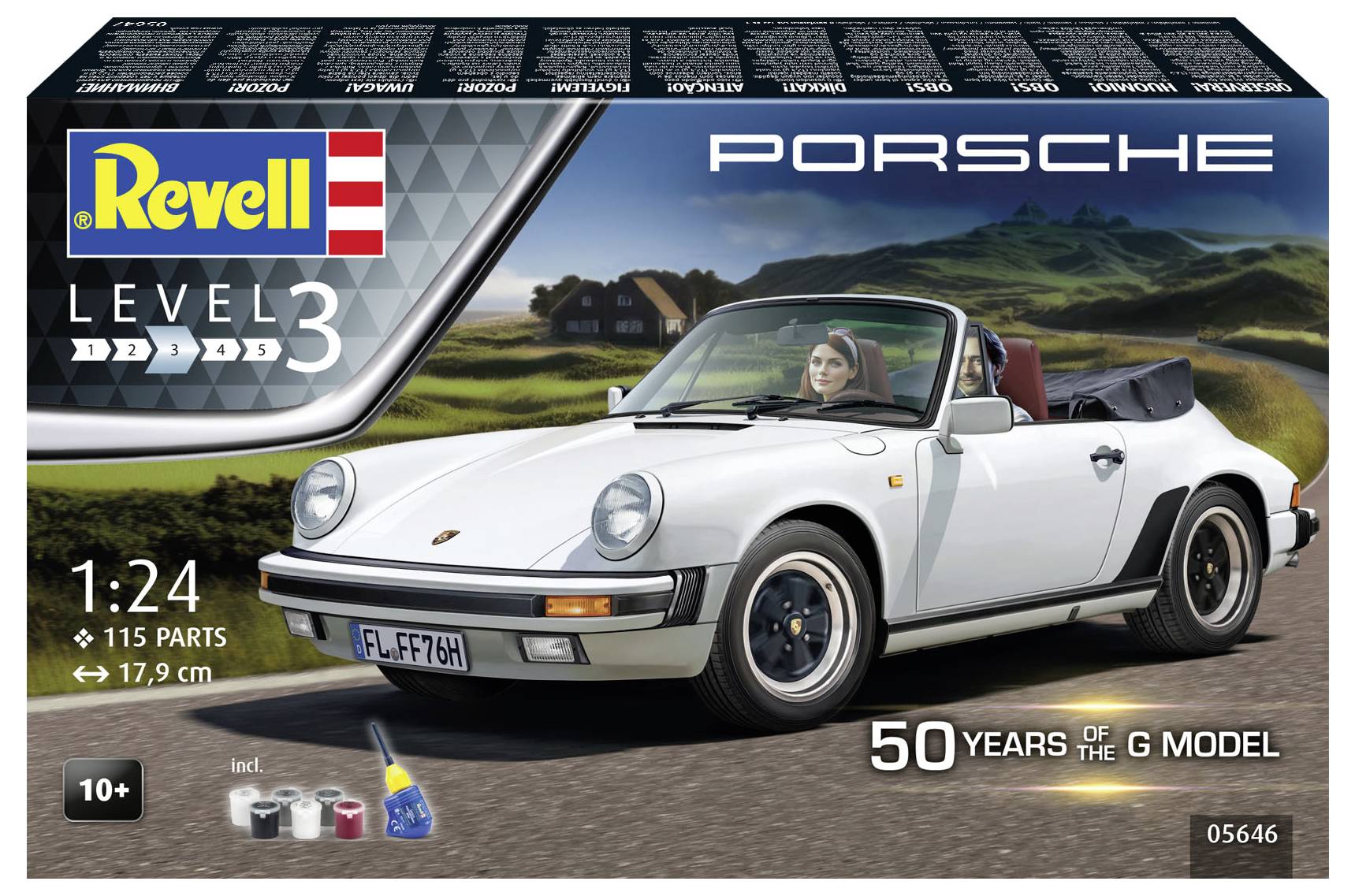 Eine Verpackung eines Modellbausatzes von Revell zeigt einen weißen Porsche Cabrio auf einer Landstraße. Enthält 115 Teile im Maßstab 1:24.