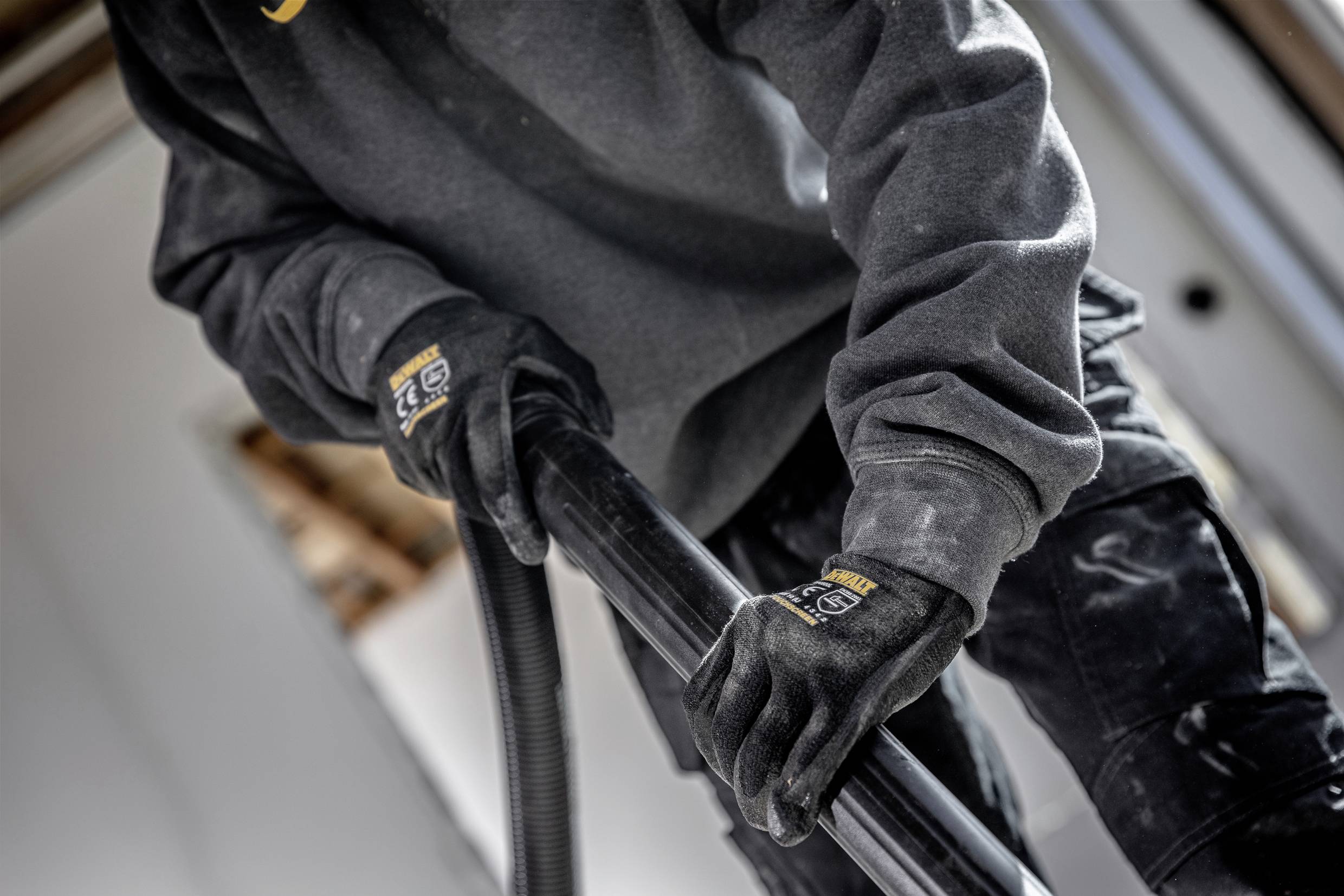 DEWALT DXV20PB Nass-/Trockensauger 1050W 20l