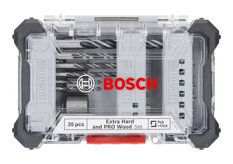 Blick auf ein transparentes Bosch-Bohrer-Set mit 35 Teilen für Holz, beschriftet 'Extra Hard and PRO Wood Set'.