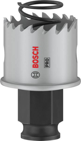 Metall-Lochsäge mit 'BOSCH' und 'PRO'-Aufschrift. Robustes Design mit gezahntem Rand und integriertem Federmechanismus, geeignet für präzise Bohrarbeiten in Metall.