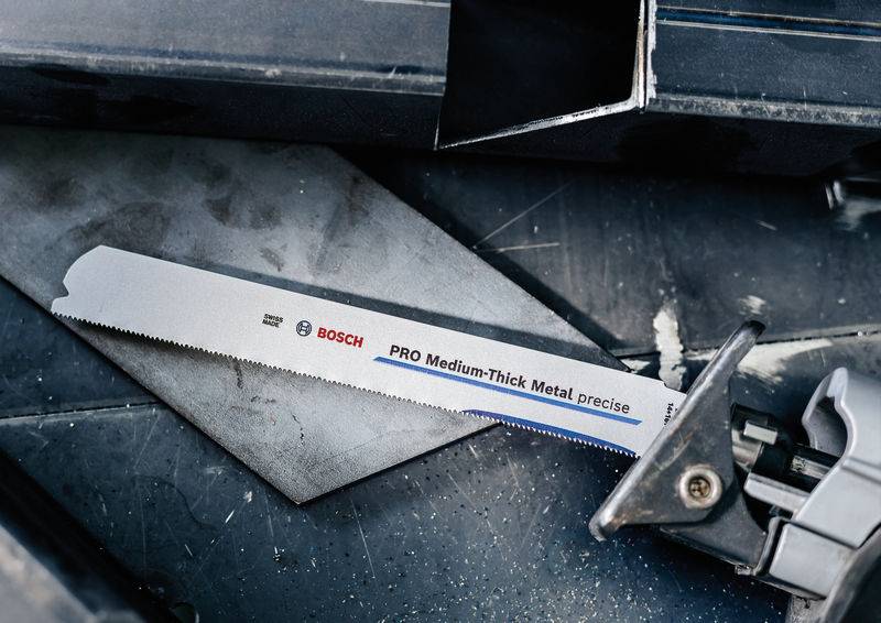 Bosch Accessories 2608658993 PRO Medium-Thick Metal precise S1137BEF Blatt, 1,1 x 25 x 225 mm, 2-tlg. 2 St.