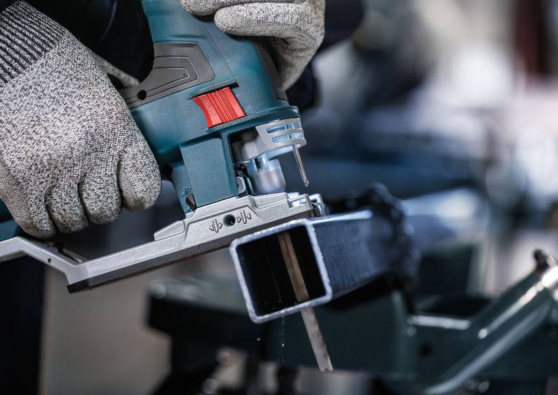 Bosch Accessories 2608655126 PRO Metal Pipes and Profiles T321AF Stichsägeblatt, 132 mm, 25-tlg. 25St.