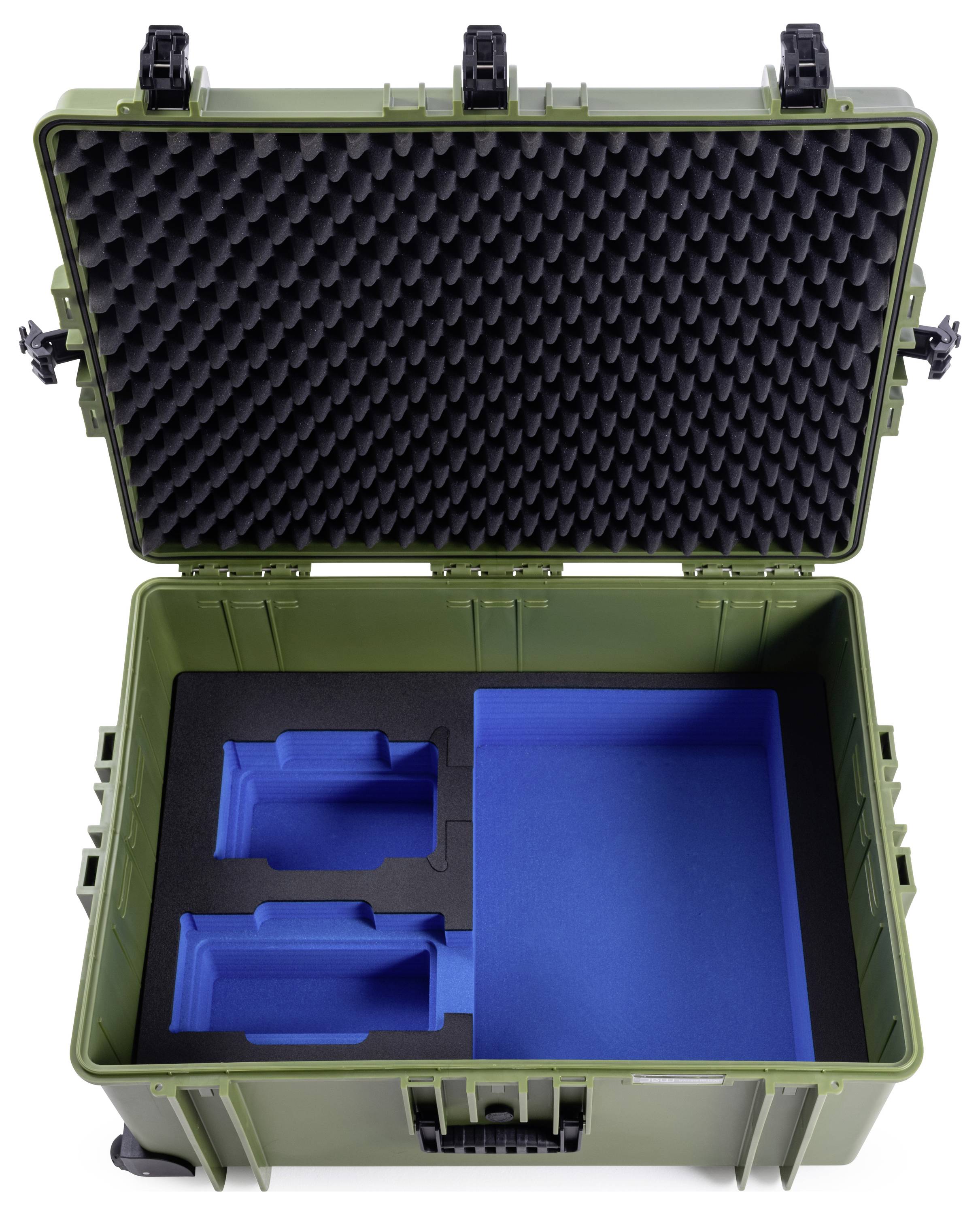Grüner Hartschalenkoffer mit offenem Deckel, schwarzem Schaumstoff oben, blauer und schwarzer Schaumstoffeinlage innen, leer.