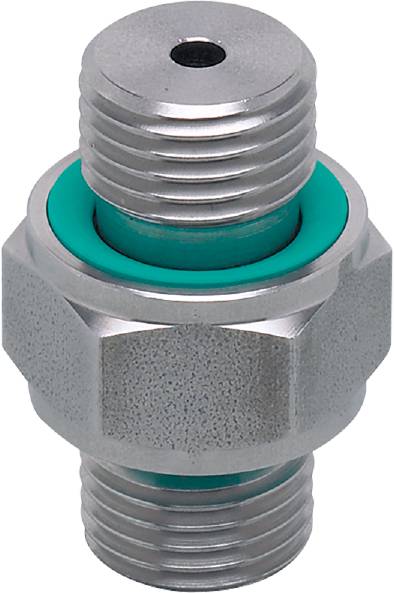 Metallischer Sechskantstecker mit Gewinde und grünem Dichtungsring, für Rohrsysteme oder mechanische Verbindungen geeignet.