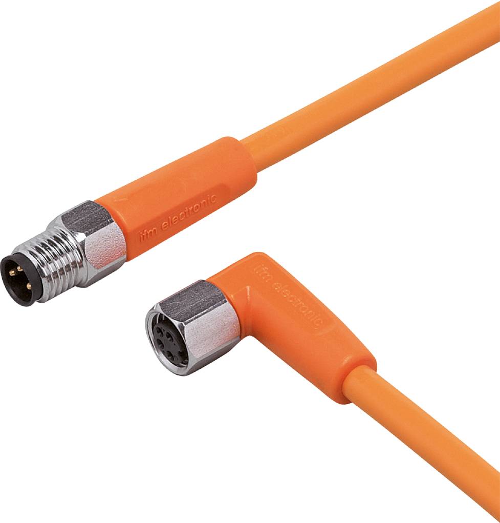 Orange Winkelstecker und Kabel, verbunden mit einem metallischen Steckkontakt, markieren Verbindungspunkte elektronischer Geräte.