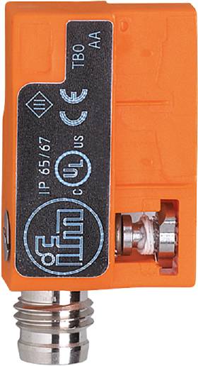 Oranger Sensor mit schwarzem Aufkleber zeigt Zertifizierungen 'IP 65/67', 'CUL US' und 'ifm-Logo'.