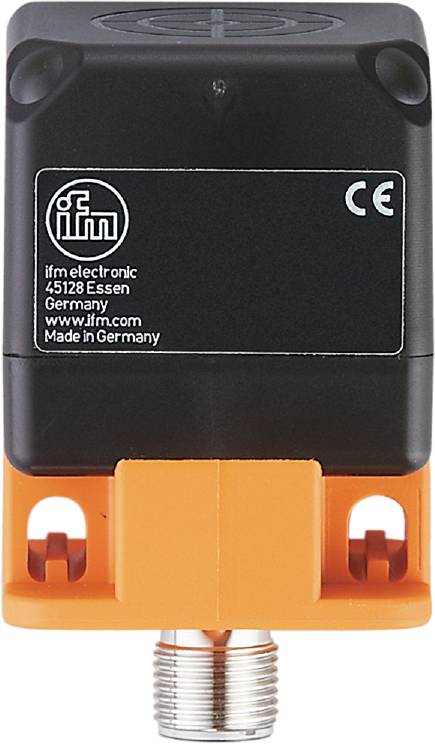 Ein schwarzes Etikett auf einem elektronischen Gerät zeigt das Logo 'ifm', die Adresse '45128 Essen', die Website 'www.ifm.com' und das CE-Zeichen.