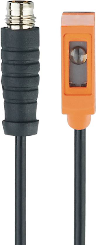 Ein schwarzer und ein orangefarbener Stecker nebeneinander, die Oberflächenverbindungen und Kabel zeigen.