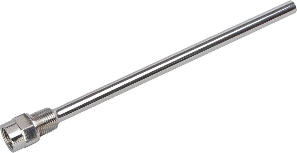 Ein glattes, silbernes Metallrohr, diagonal von links unten nach rechts oben verlaufend, vor weißem Hintergrund.