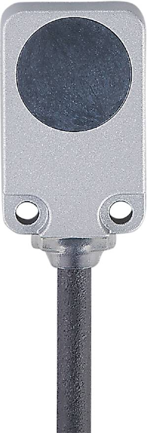 Nahaufnahme einer Metallverbindung mit zwei offenen Schraubenlöchern. Der Anschluss hat eine zylindrische Form und ist silbern.