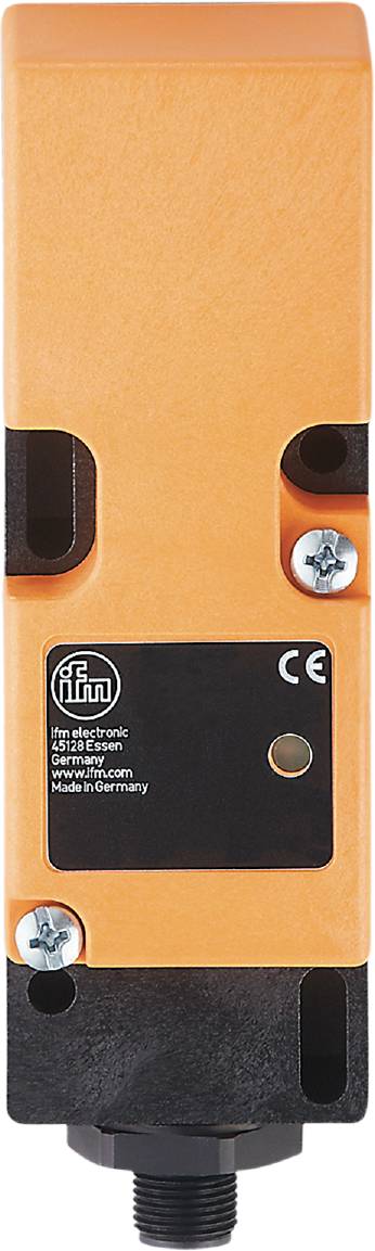 Ein orangefarbenes Gerät mit 'ifm'-Logo, CE-Kennzeichnung, einer Schraube und einem runden Sensor. Text: 'ifm electronic 45128 Essen Germany'.