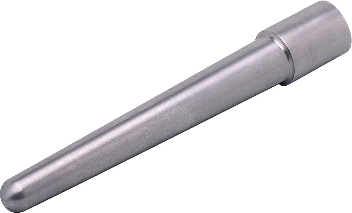 Ein silberner, glatter Metallstab mit zylindrischer Form liegt schräg in der Bildmitte.