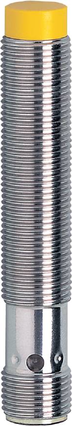 Nahaufnahme eines glänzenden Metallgewindes. Die spiraligen Rillen sind deutlich sichtbar und reflektiert das Licht.