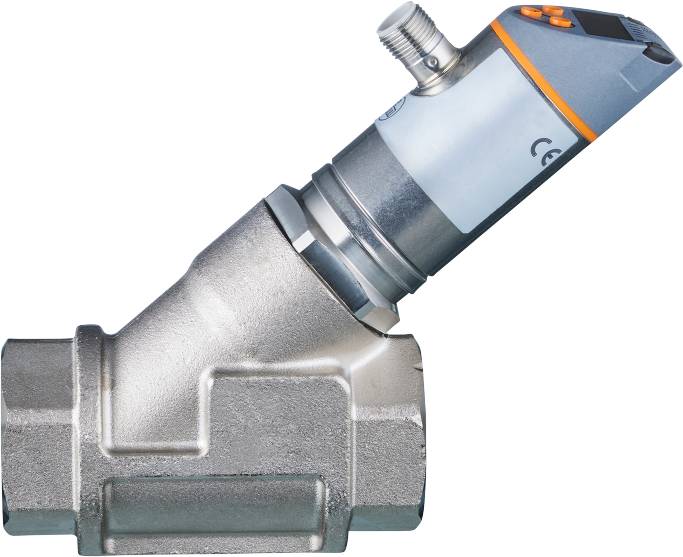 Ein silbernes Metallventil in Schrägstellung mit einem elektronischen Sensor. Es wird zur Steuerung von Flüssigkeits- oder Gasflüssen verwendet.