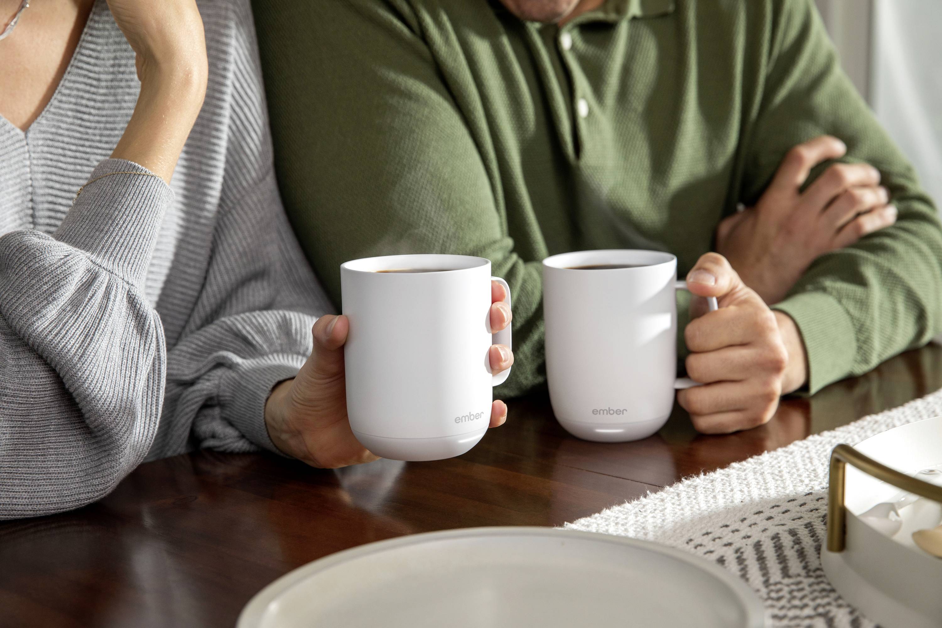 Ember Mug 14 Smart-Trinkbecher Weiß 414ml CM191402EU