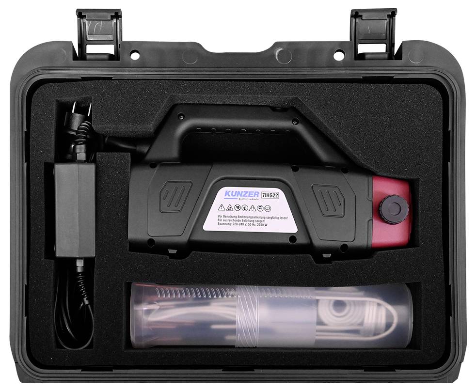 Tragbare elektrische Luftpumpe in einem schwarzen Koffer. Enthält Zubehörteile wie Schläuche. Perfekt zum Aufpumpen von Reifen.