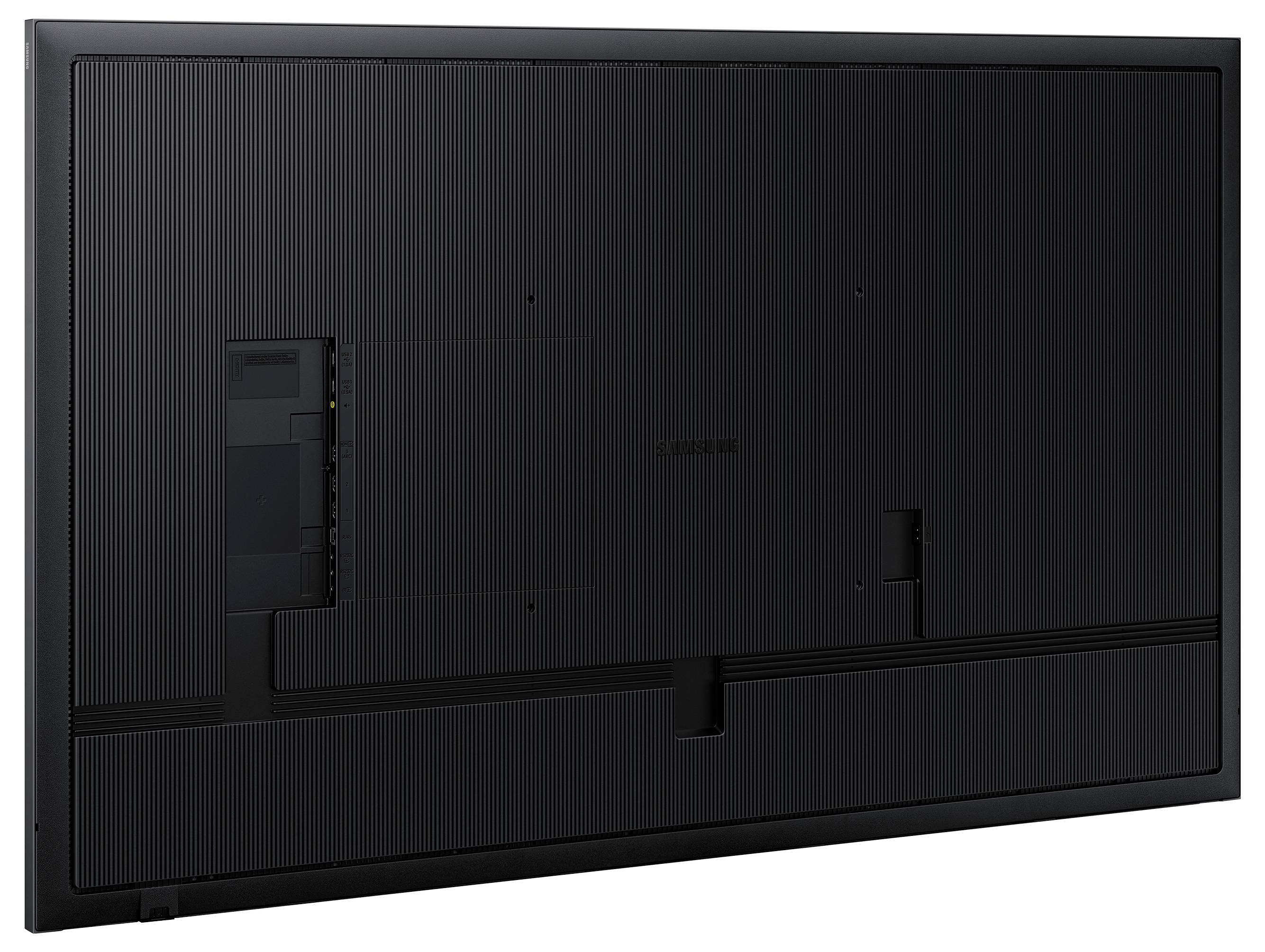 Rückansicht eines großen Flachbildfernsehers, auf schwarzem Hintergrund. Sichtbar sind Anschlussbereiche und internale Struktur.