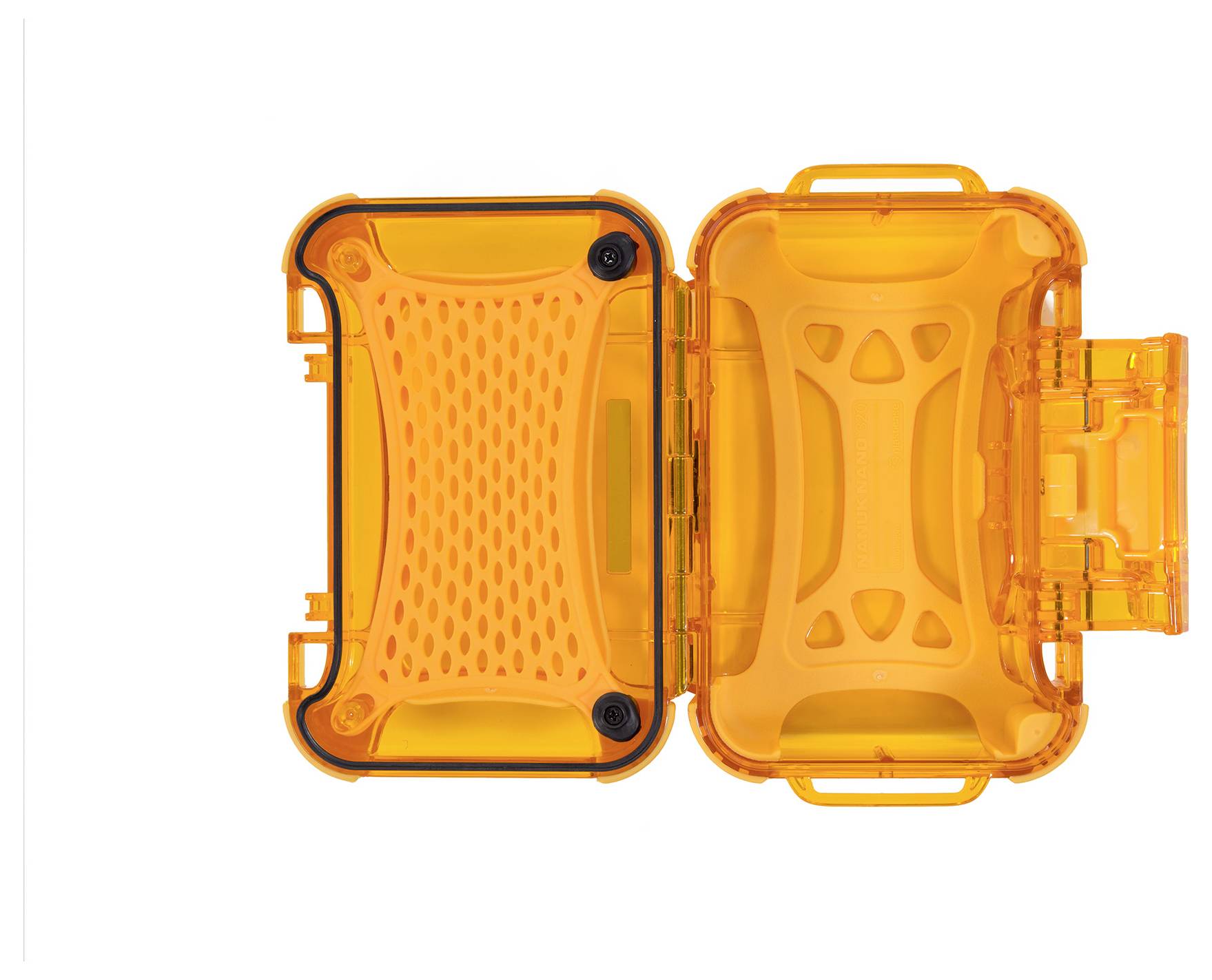 Ein offener orangefarbener Koffer mit robustem Design, geeignet zum Schutz empfindlicher Geräte oder Werkzeuge durch gepolsterte Innenfläche.