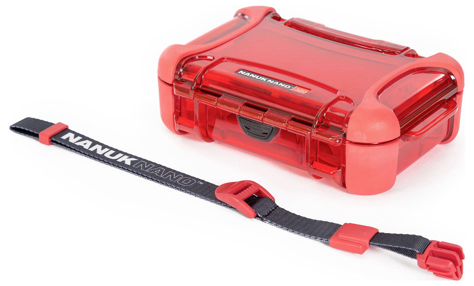 Rote, robuste Schutzbox mit schwarzem Trageband. Darauf steht 'NANUK NANO'. Geeignet für den sicheren Transport kleiner Gegenstände.