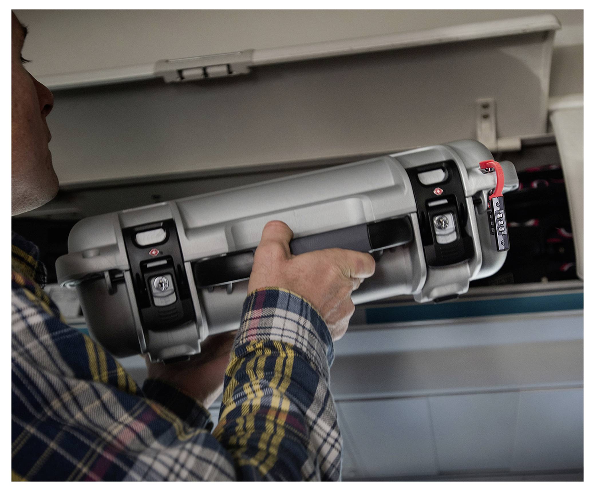 NANUK 900-TSA LOCK Vorhängeschloss TSA Schwarz/Rot Zahlenschloss