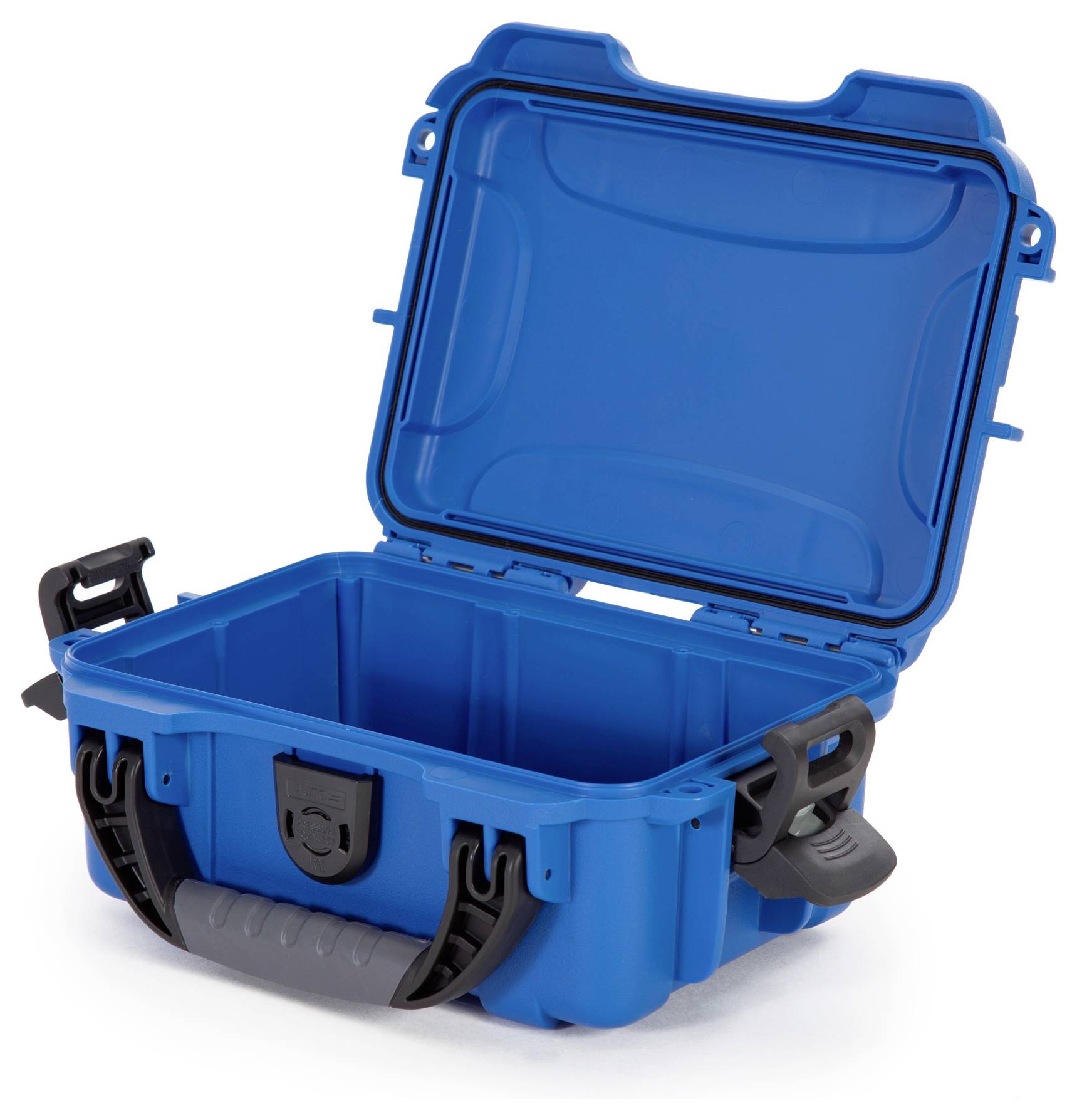 Blauer Werkzeugkasten aus robustem Kunststoff, geöffnet und leer, mit zwei Verschlüssen und einem Tragegriff.