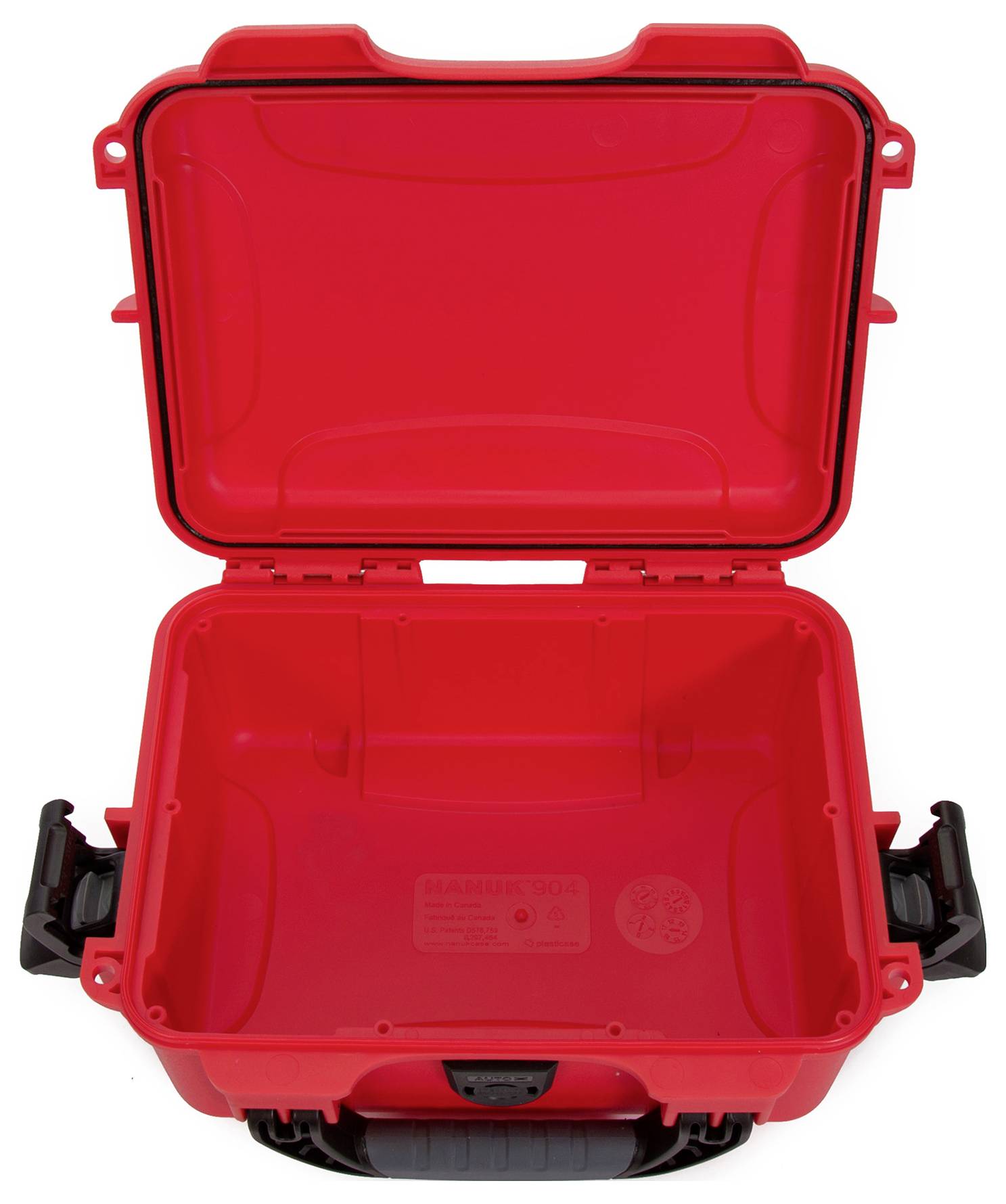 Roter, offener Koffer aus Kunststoff mit Griffen an den Seiten; innen leer.