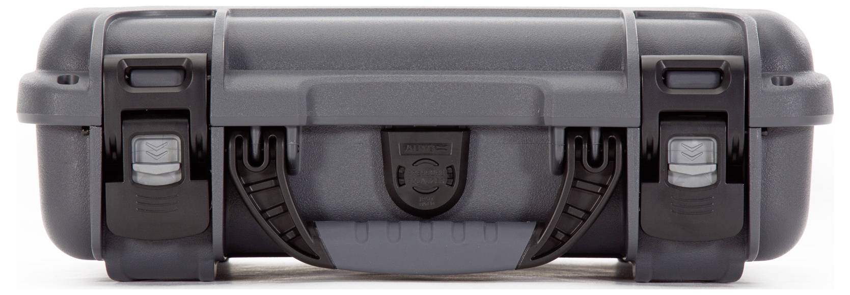 Grauer, robuster Hartschalenkoffer mit zwei schwarzen Verschlüssen und einem Griff, geeignet für sicheren Transport von Ausrüstung.