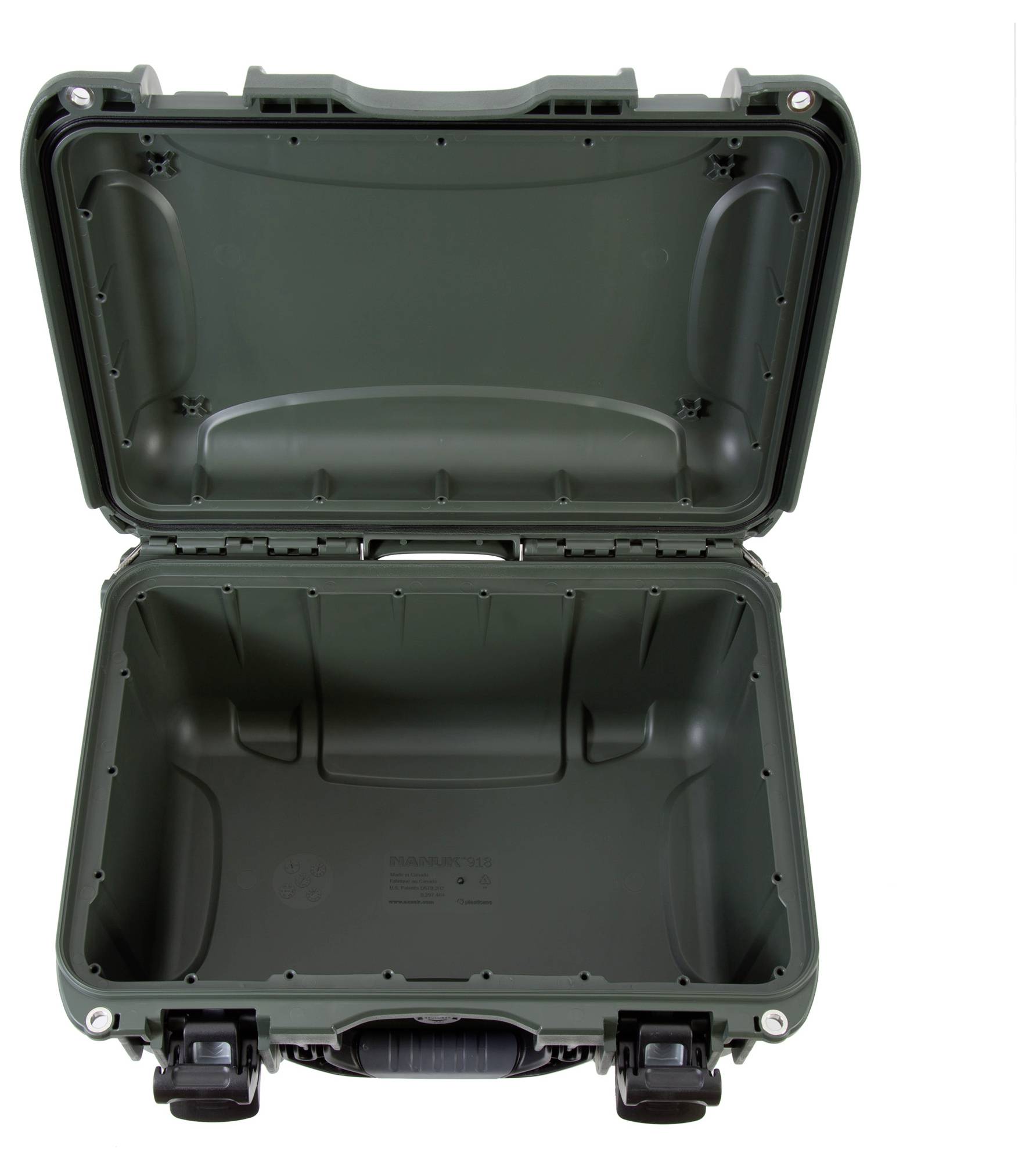 Ein leerer, geöffneter, dunkelgrüner Hartschalenkoffer mit robustem Design, geeignet für den sicheren Transport empfindlicher Gegenstände.