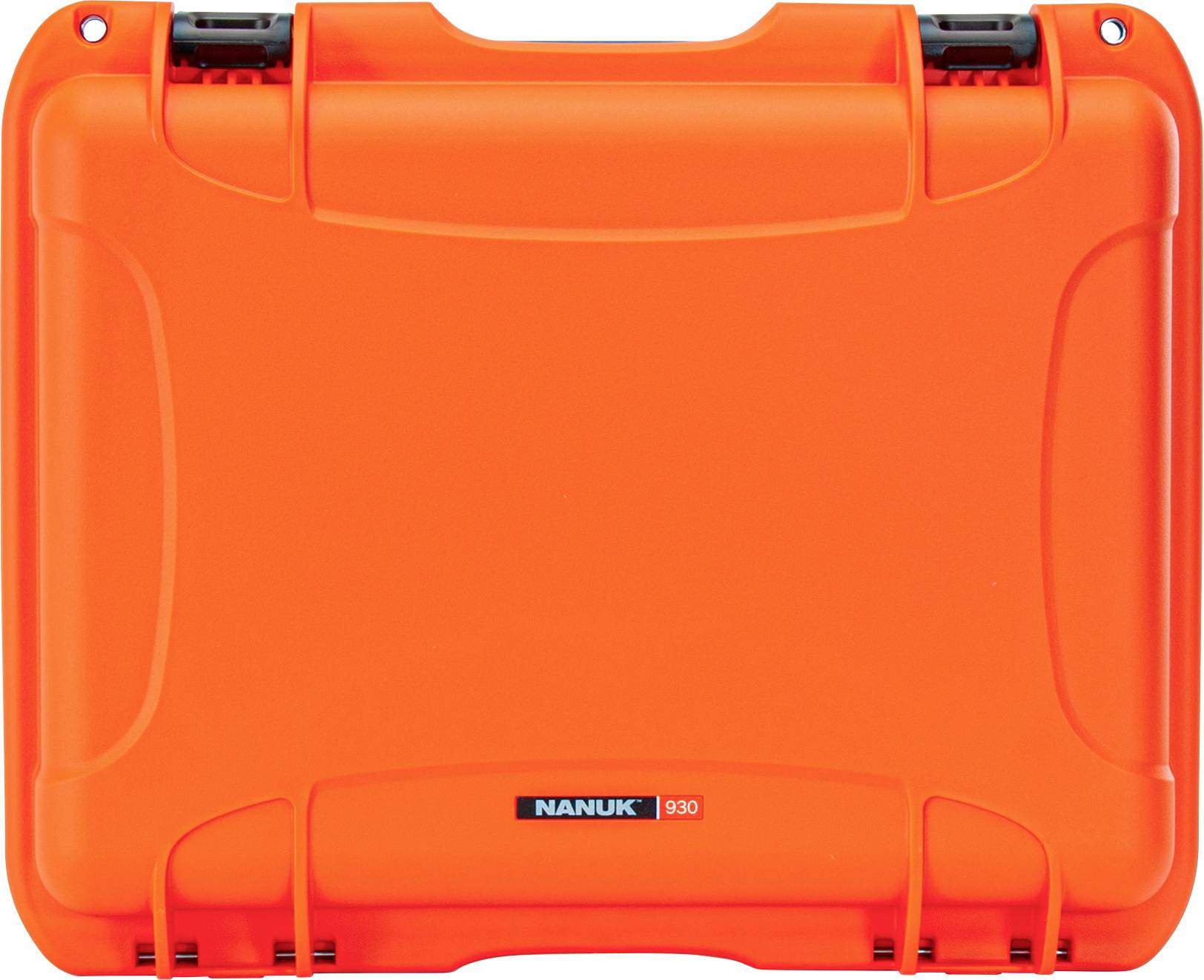Orangefarbener, robuster Koffer mit schwarzem Verschluss und der Marke 'Nanuk 930' auf der Vorderseite.