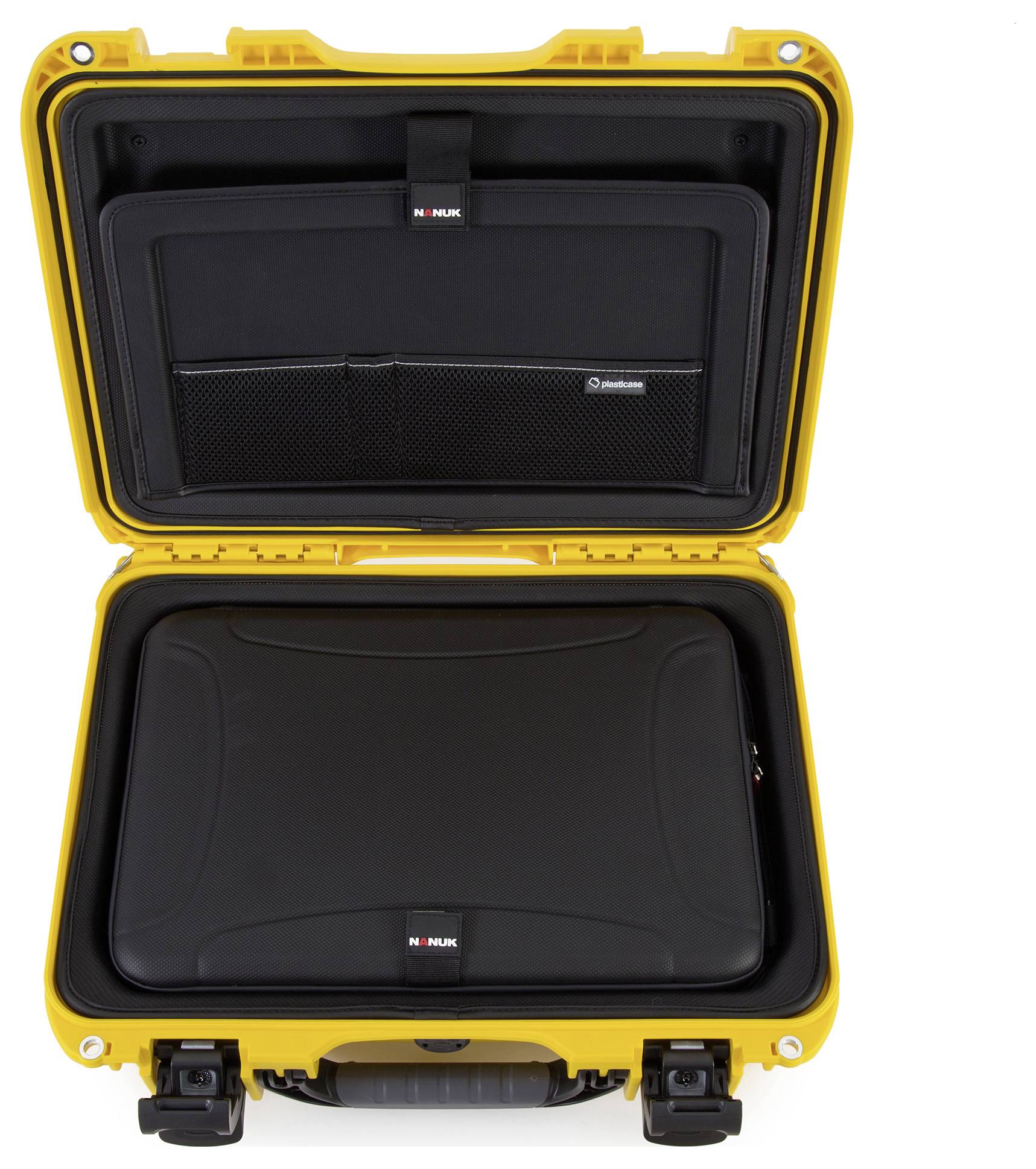 Ein gelber Hartschalenkoffer, geöffnet, zeigt einen schwarzen Schaumstoffeinsatz, der für sicheren Transport von Geräten sorgt.