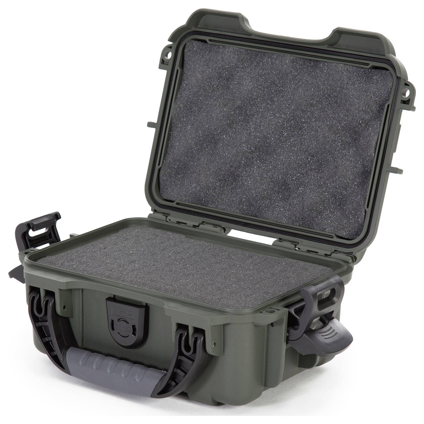 Ein offener, robuster grüner Koffer mit Schaumstoffeinsätzen zum Schutz empfindlicher Gegenstände, geeignet für Reisen oder Lagerung.