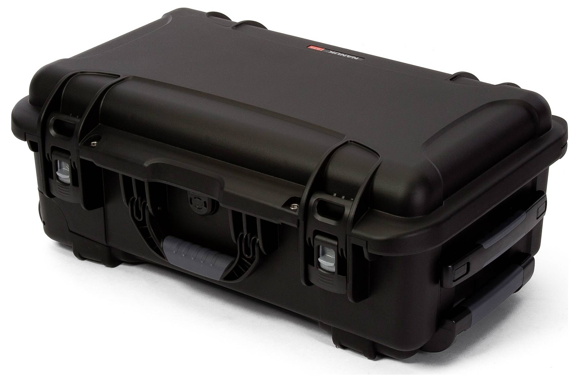 Schwarzer, robuster Hartschalenkoffer mit ergonomischem Griff und sicheren Verschlüssen, ideal für den Transport empfindlicher Ausrüstung.